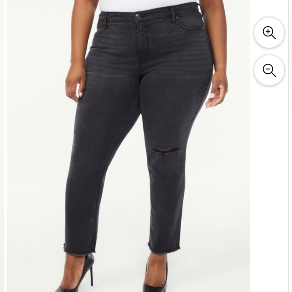 Sofia Jeans Adora Curvy Girlfriend Chew Hem Size 12 Short